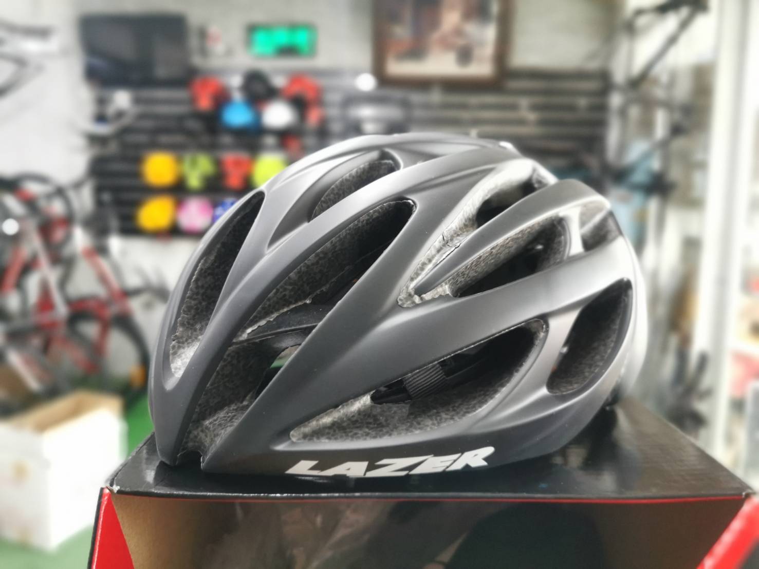 หมวกกันน็อคจักรยาน LAZER รุ่น 02