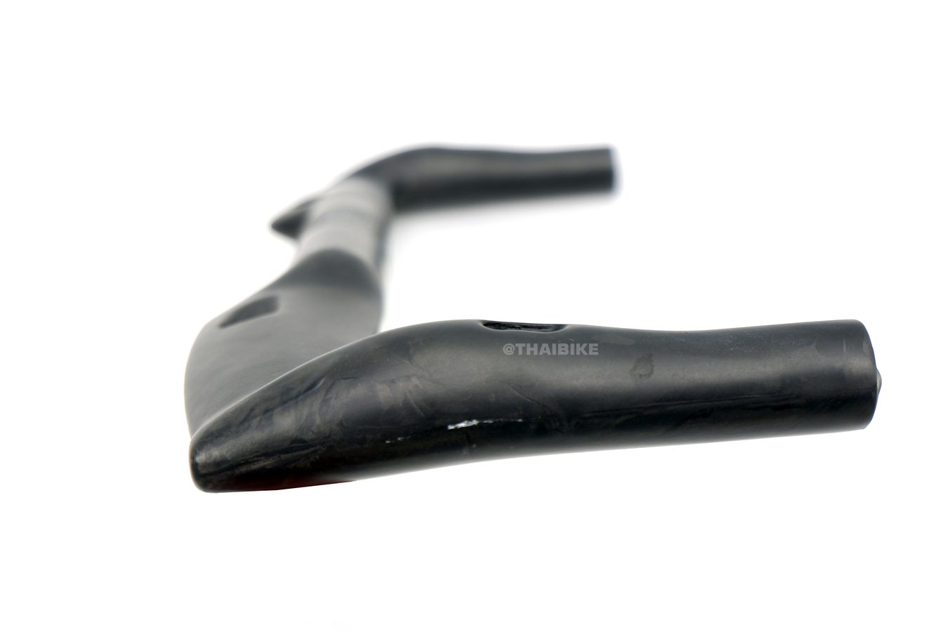 แฮนด์จักรยานคาร์บอน BULLHORN บูลฮอร์น คาร์บอนแท้ 100%
