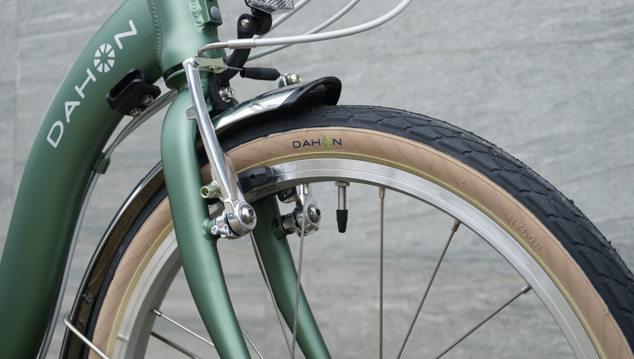 DAHON CIAO จักรยานพับได้ เฟรมโค้ง 7 สปีด