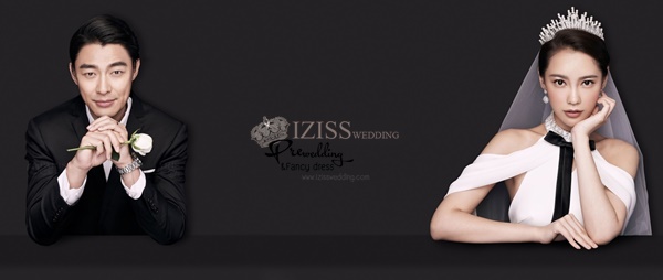 PW595 - **พรีออเดอร์ค่ะ** ชุดราตรีสีขาว สูทสีดำ ชุดคู่ถ่ายพรีเวดดิ้ง (prewedding dress) & ชุดแต่งงานแฟนซี (Fancy wedding dress)ชายหญิง "ธีมสีขาว ดำ"