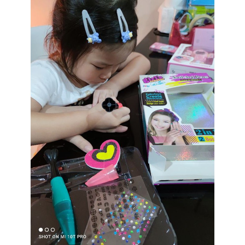 ยาทาเล็บและปากกาเพ็นท์เล็บสำหรับเด็ก เซตเพ้นท์เล็บเด็ก ชุดเพ้นท์เล็บเด็ก