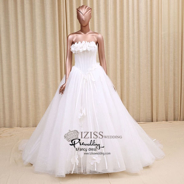 RM012 **งานตัดเกรด A**พรีออเดอร์ชุดราตรีหรูหรา ชุดแต่งงาน ชุดพรีเวดดิ้งสั่งตัดได้ค่ะ งานเกรดพรีเมี่ยม ตัดเย็บปราณีต สวมใส่สวยงามดุจเจ้าหญิง