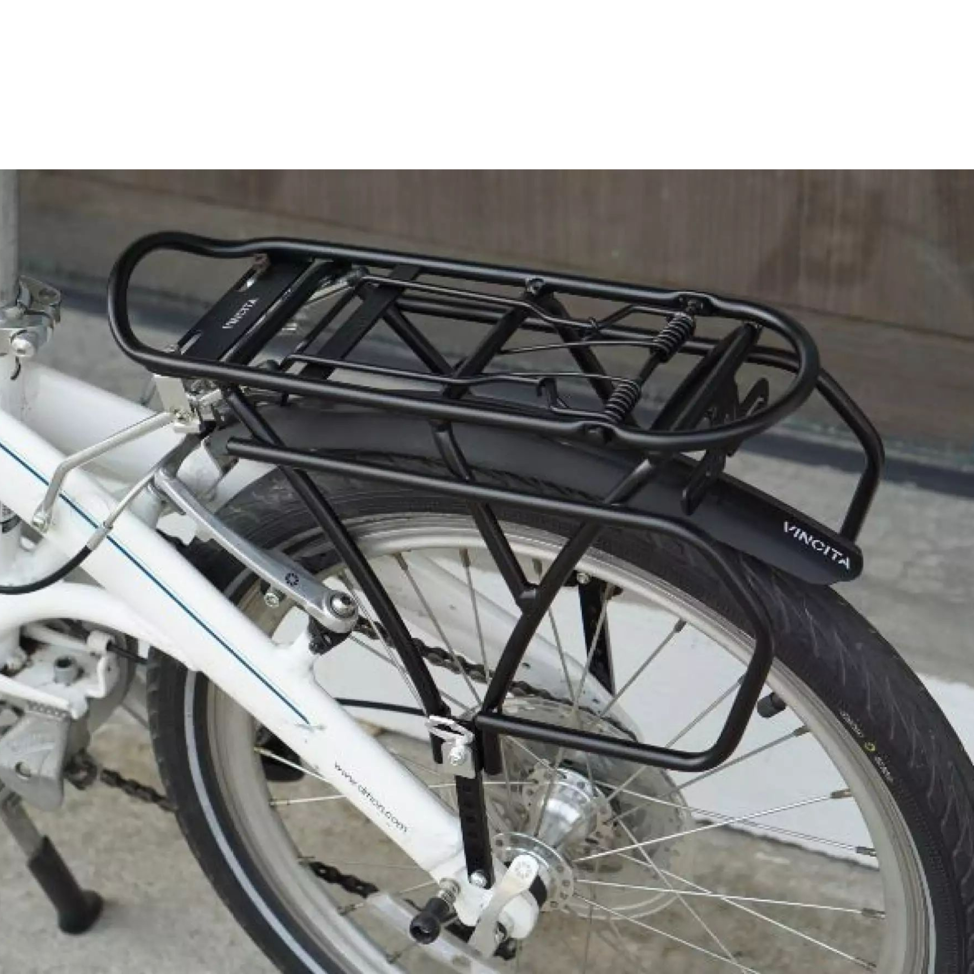 VINCITA C010 — ตะแกรงหลังจักรยานอัลลอย สำหรับล้อ 16–20 นิ้ว (พร้อมสปริงล็อก)