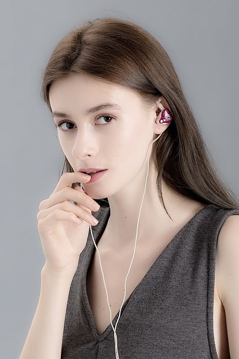 ขายหูฟัง TFZ Mylove II หูฟังอินเอียร์มอนิเตอร์ ถอดสายได้ 2pin ลาย Limited