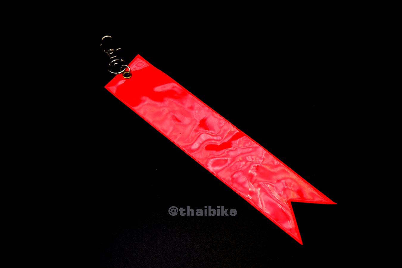 พวงกุญแจสะท้อนแสง ห้อยกระเป๋า ติดรถจักรยาน