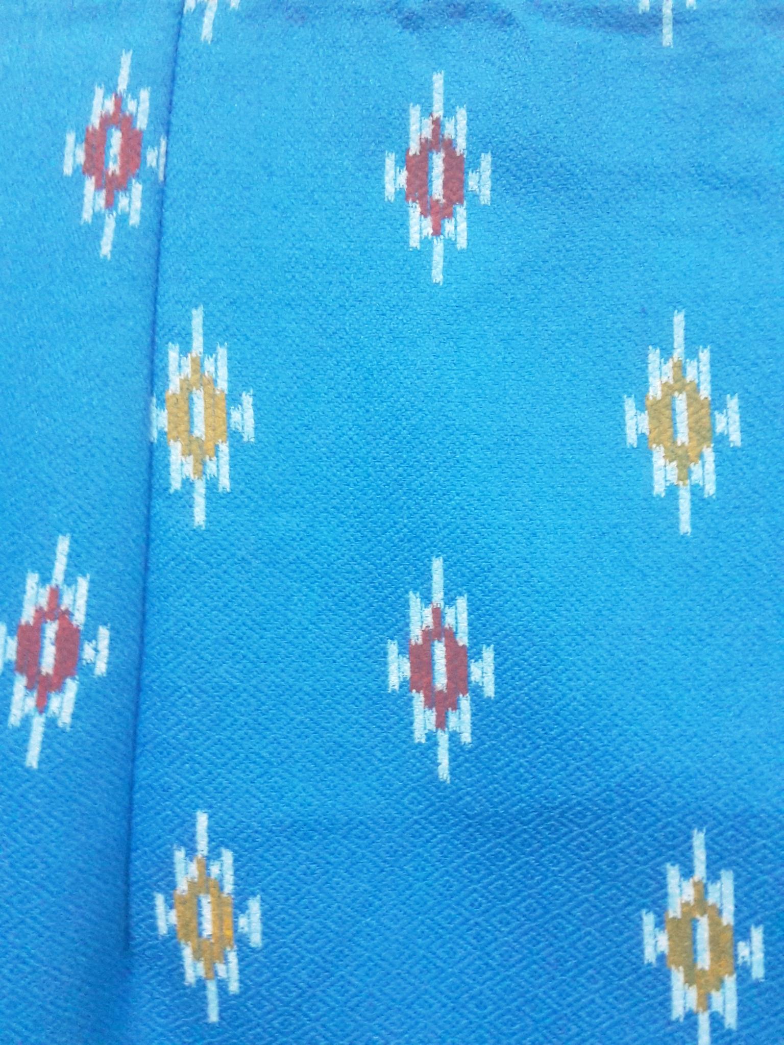 ผ้าถุงสำเร็จรูปแบบป้ายเลื่อนตะขอผ้าสีฟ้า ผ้าถุงสำเร็จรูปมัดหมี่ ผ้าฝ้ายมัดหมี่ตัดสำเร็จ พร้อมส่ง