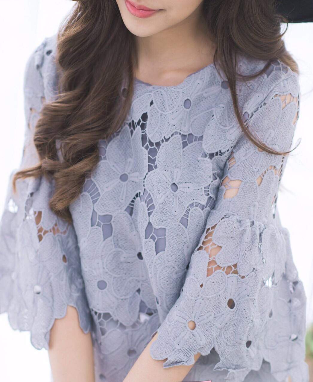 เสื้อลูกไม้สไตน์เกาหลี เสื้อลูกไม้สไตน์วัยรุ่น เสื้อใส่ผ้าซิ่น เสื้อลูกไม้ใส่กีบผ้าถุงสวยๆ เสื้อลูกไม้แขนบาน เสื้อลูกไม้ใส่กับผ้าซิ่น