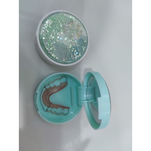 กล่องรีเทนเนอร์ วิ้งๆ กลิตเตอร์ 🌳ธีมJungle พฤกษา สวยละมุน 🍃พร้อมส่งจากไทย🪵