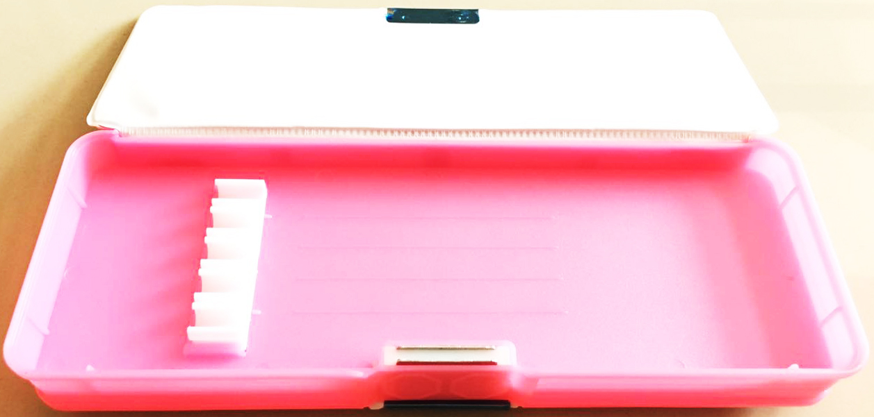 กล่องดินสอแม่เหล็กการ์ตูน ฝานิ่ม 2 ด้าน(1x3)