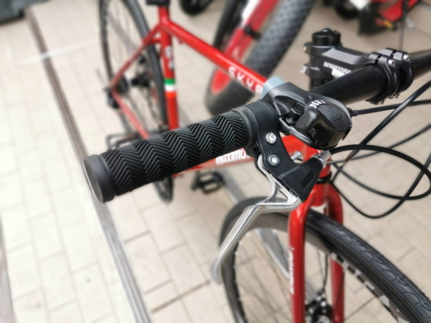 จักรยานไฮบริด Maximus รุ่น SKYRIDE TX