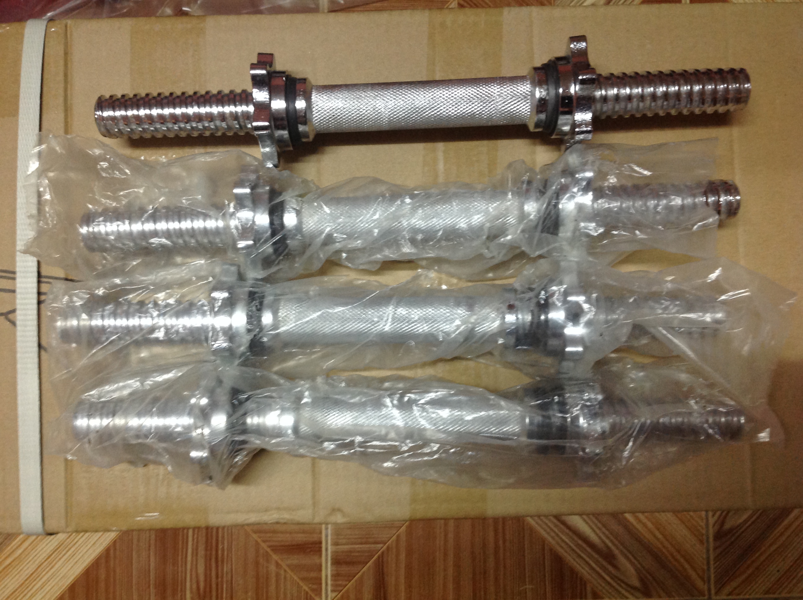 แกนดัมเบล ยาว 35 ซม ขนาดแกน 1 นิ้ว และ 1.2 นิ้ว