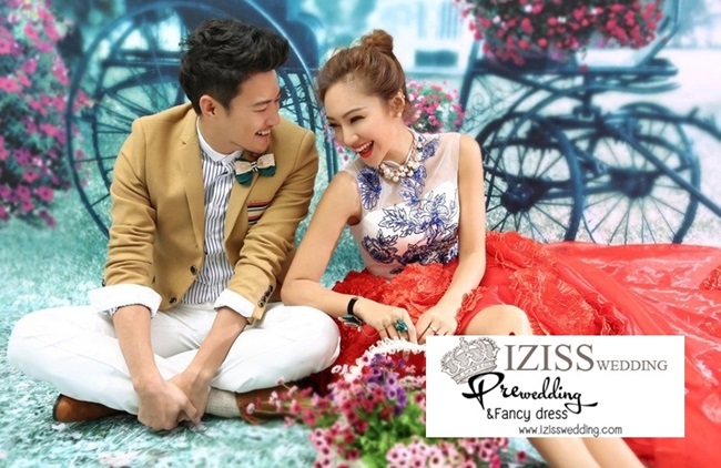 PW066 - **เลิกผลิตค่ะ** ชุดคู่ถ่ายพรีเวดดิ้ง (prewedding dress) & ชุดแต่งงานแฟนซี (Fancy wedding dress)ชายหญิง "ธีมสีแดง-น้ำตาล