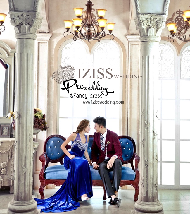 PW289 - **เลิกผลิตค่ะ** ชุดคู่ถ่ายพรีเวดดิ้ง (prewedding dress) & ชุดแต่งงานแฟนซี (Fancy wedding dress)ชายหญิง "ธีมสีน้ำเงิน-แดงเลือดหมู"
