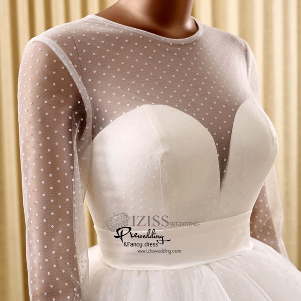 RM023 **งานตัดเกรด A**พรีออเดอร์ชุดราตรีหรูหรา ชุดแต่งงาน ชุดพรีเวดดิ้งสั่งตัดได้ค่ะ งานเกรดพรีเมี่ยม ตัดเย็บปราณีต สวมใส่สวยงามดุจเจ้าหญิง