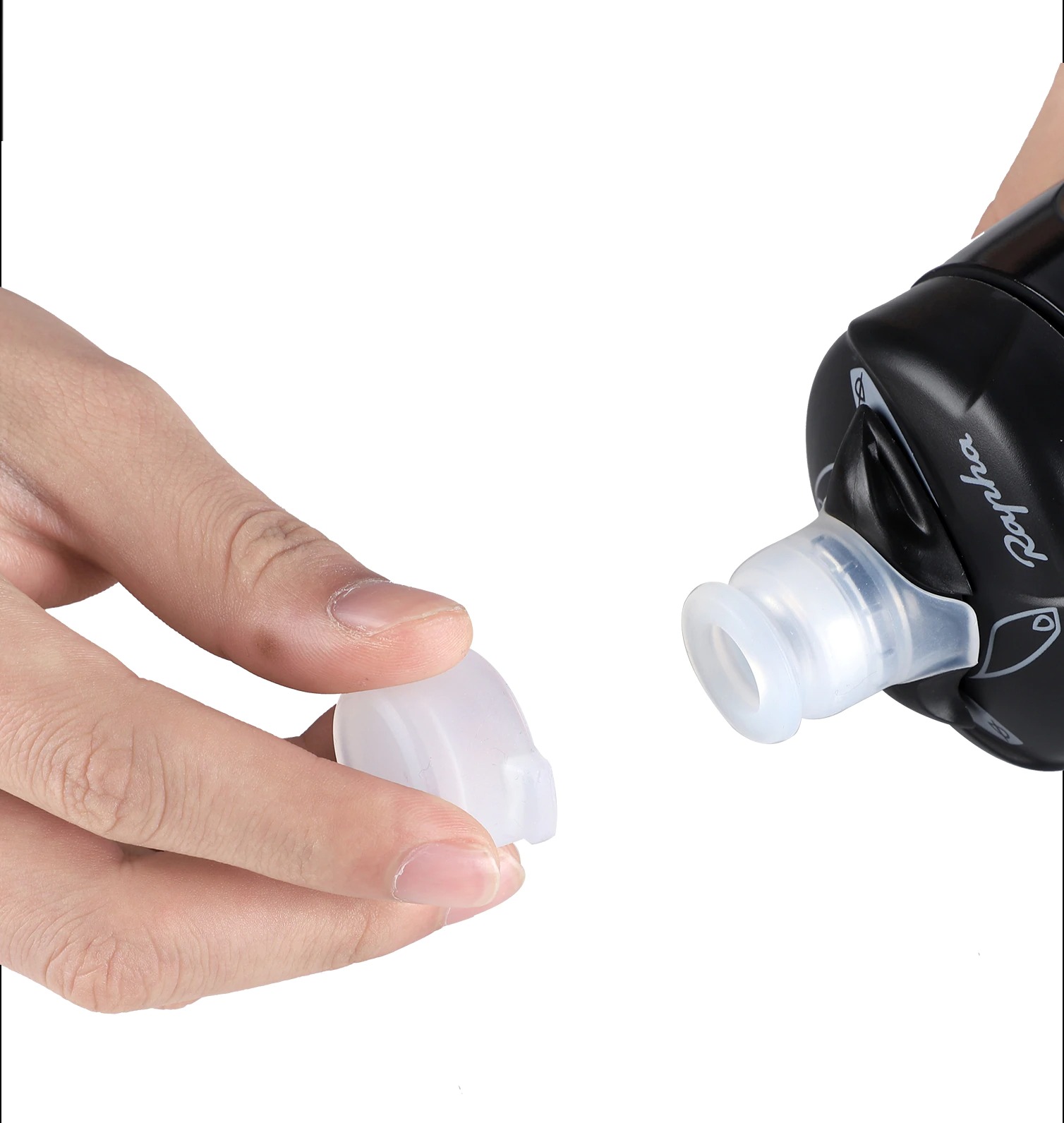 NEW !!ขวดน้ำจักรยาน rapha ของแท้ พลาสติกนุ่ม ขนาด 620ml พิเศษแถมฟรีฝาปิดขวด