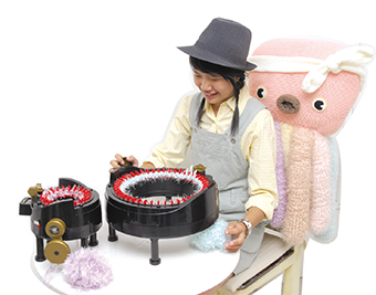 Knitting Machines By Addi (King Size)