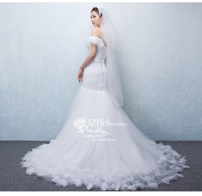 BR142 **พรีออเดอร์**ชุดแต่งงาน&ชุดเจ้าสาวแบบยาวสีขาวเกรดพรีเมี่ยม เปิดไหล่ มีแขน หรูหราน่ารัก สวยโดดเด่นไม่ซ้ำใคร