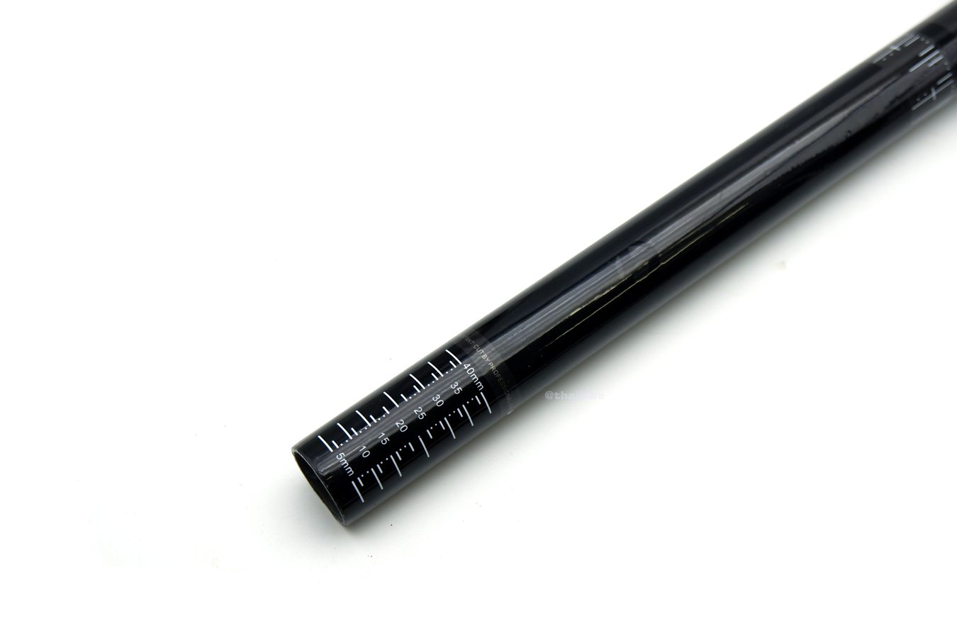 แฮนด์จักรยานเสือภูเขาคาร์บอน NOLOGO 31.8X720 มม.