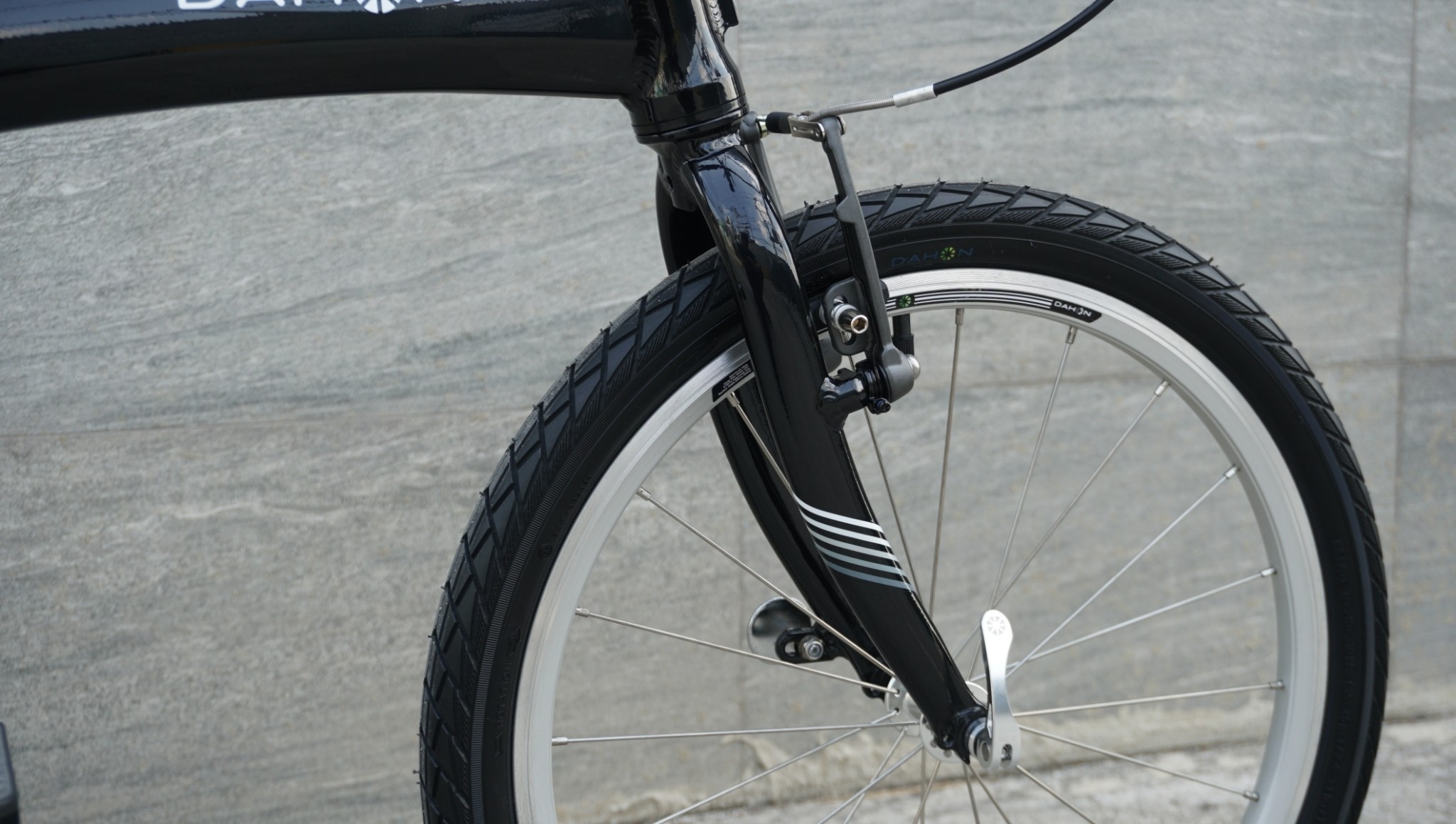 DAHON : Mu D9 จักรยานพับด้ เฟรมอลูมิเนียม 9 สปีด