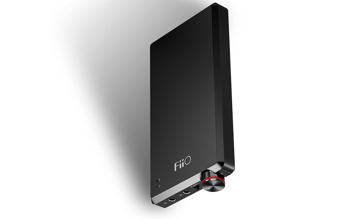 ขาย FiiO A5 แอมป์พกพาขั้นเทพ เพิ่มเบส กำลังขับ และรายละเอียดเสียงโดยไม่กลบย่านอื่น