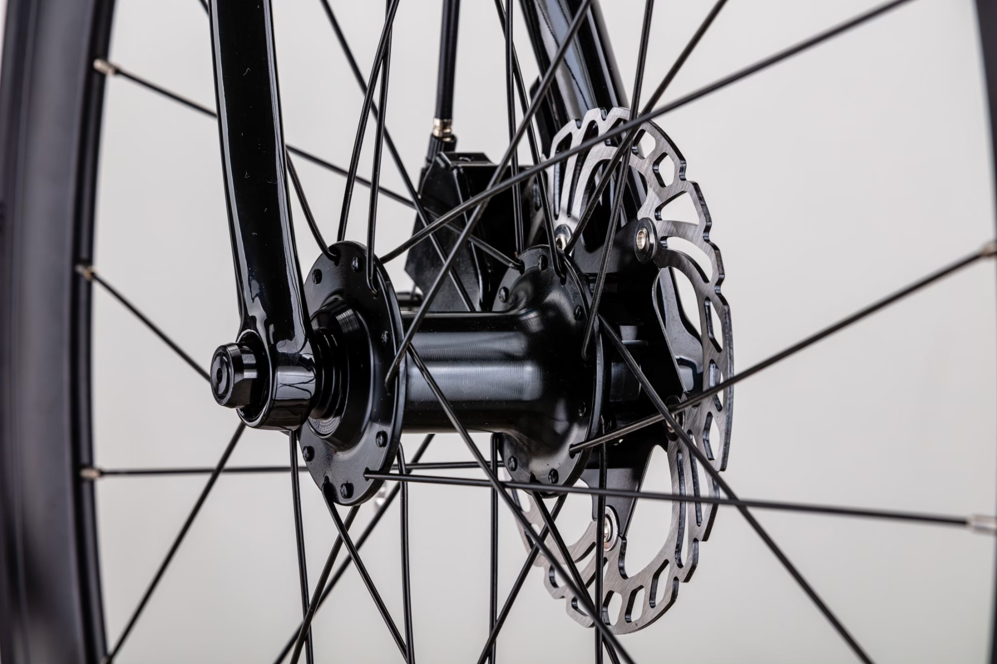 TrinX RAPID 2.1 เสือหมอบเฟรมคาร์บอน ดิสเบรก เกียร์ Shimano 105
