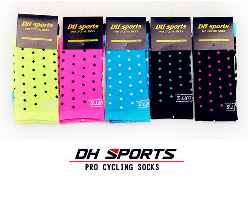 ถุงเท้าจักรยาน ถุงเท้ากีฬาออกกำลังกาย วิ่ง DH SPORT รุ่น DH04 สำหรับเท้าไซต์39-46