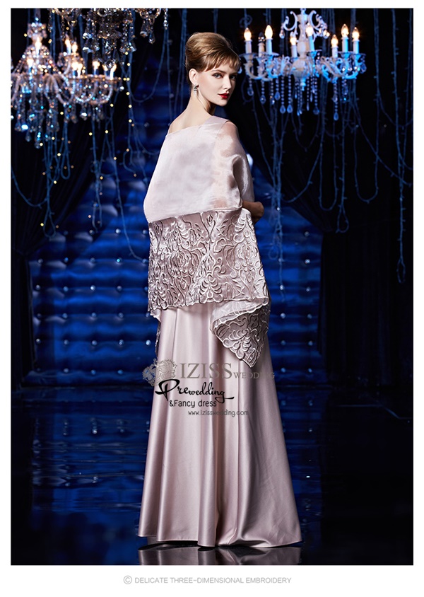 T003 **พรีออเดอร์ชุดราตรี+ผ้าคลุมไหล่**ชุดราตรียาวสีชมพูกลีบบัว พร้อมผ้าคลุมไหล่ปักลายหรู แขนกุด สวยงามหรูหราไฮโซมากๆ ค่ะ