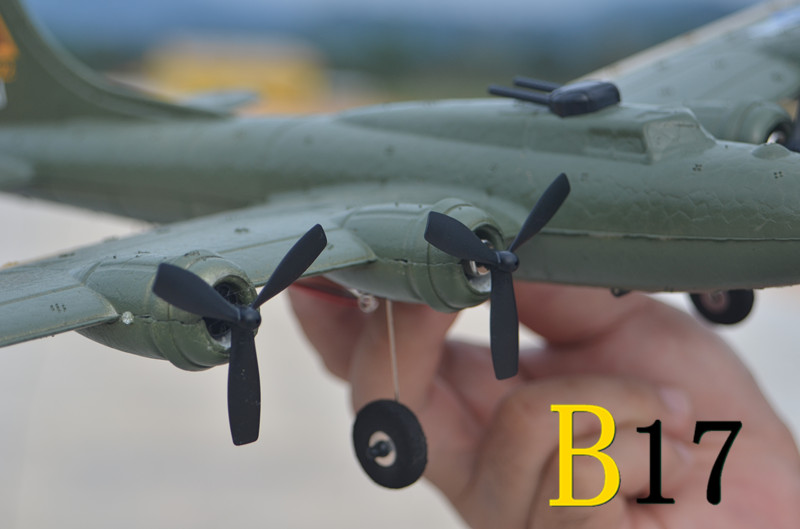 B-17 Bomber RC 2