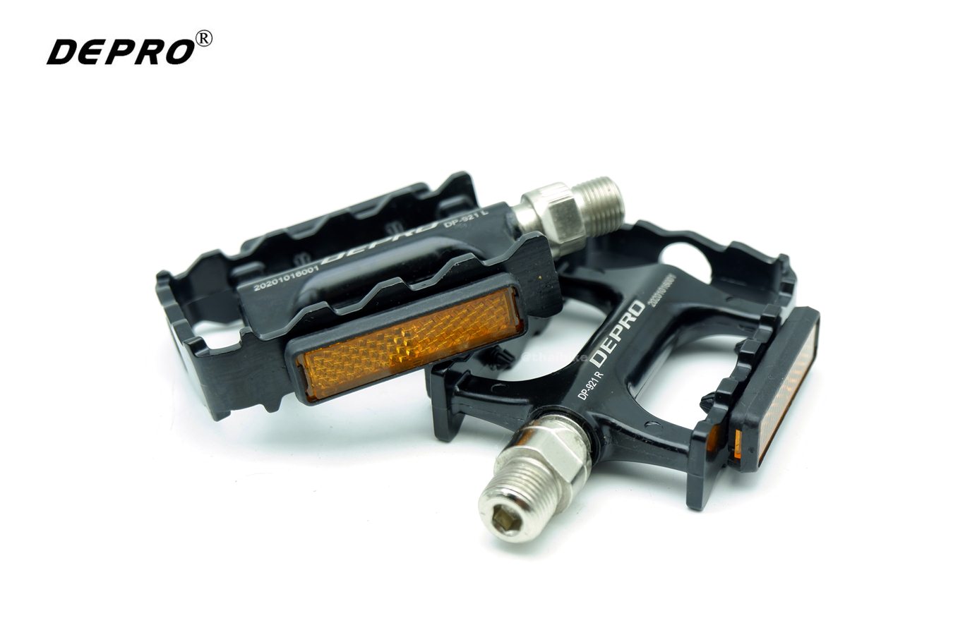 บันไดจักรยานอลูมิเนียมแบริ่ง ยี่ห้อ DEPRO รุุ่น DP-921L