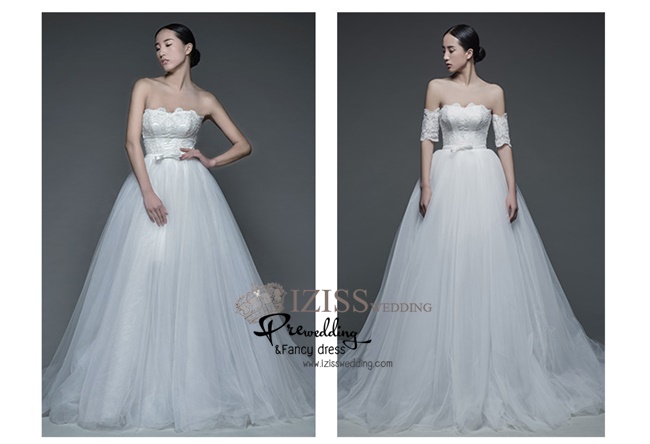 BRL058 **พรีออเดอร์**ชุดแต่งงานสีขาวหรูหราประดับดอกไม้ผสมเพชรและคริสตัล สวยงามดุจเจ้าหญิง