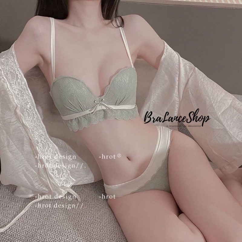 BLS✿1321 Setบรา+กกน. ชุดชั้นในลูกไม้ สไตล์เกาะอก