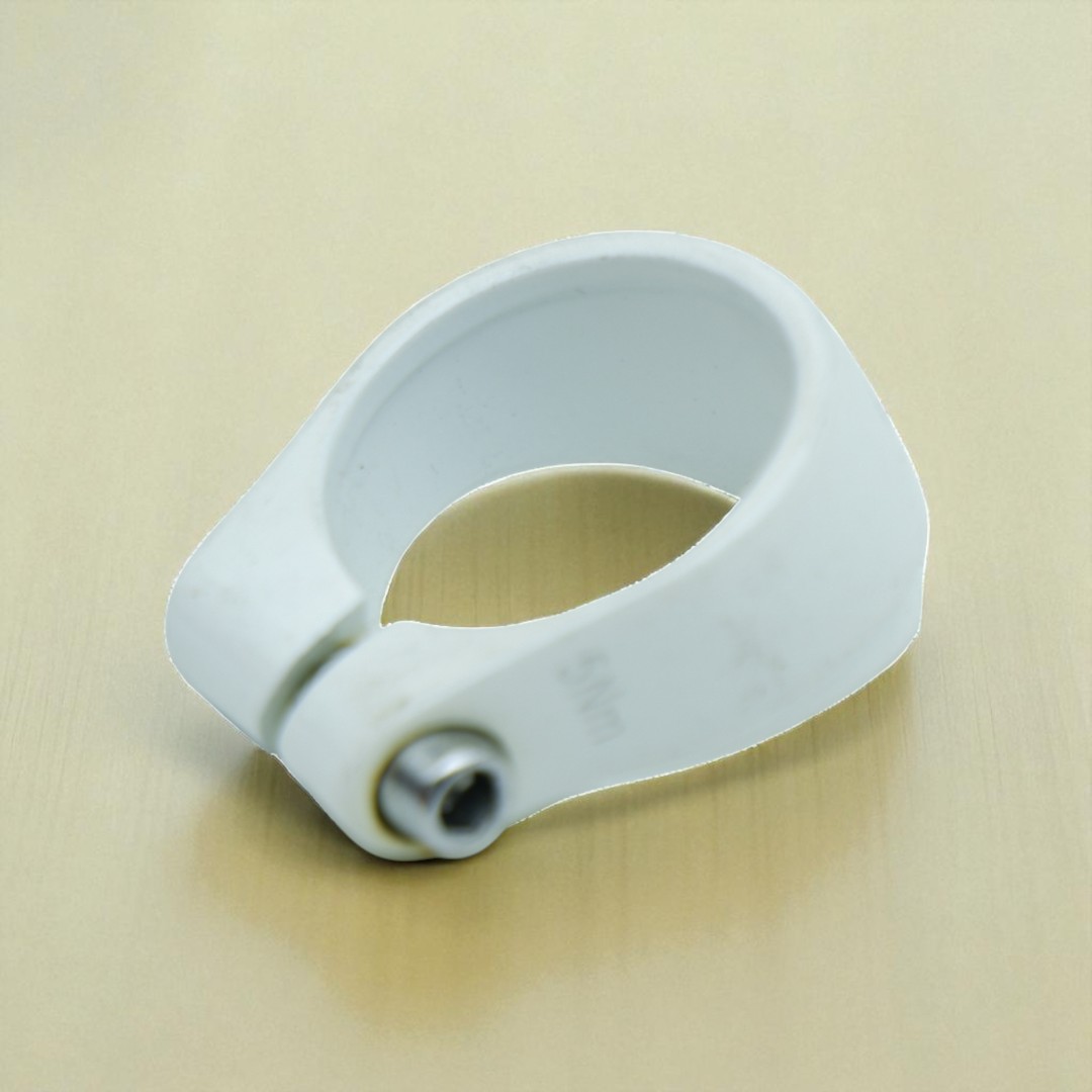 รัดหลักอานอลูมิเนียม UNO แบบน็อตยึด ขนาด 31.8 34.9