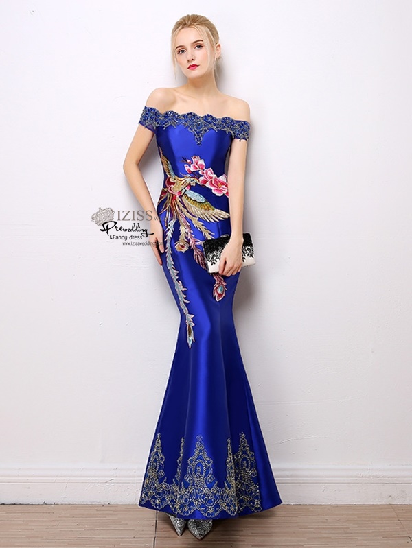 PW616- **พรีออเดอร์**ชุดกี่เพ้ายาวไหล่ปาด ชุดยกน้ำชา ชุดถ่ายพรีเวดดิ้ง (prewedding dress) & ชุดแต่งงานแฟนซี (Fancy wedding dress) "ธีมสีน้ำเงิน"