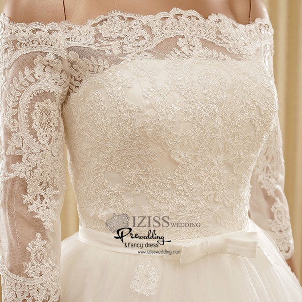 RM016 **งานตัดเกรด A**พรีออเดอร์ชุดราตรีหรูหรา ชุดแต่งงาน ชุดพรีเวดดิ้งสั่งตัดได้ค่ะ งานเกรดพรีเมี่ยม ตัดเย็บปราณีต สวมใส่สวยงามดุจเจ้าหญิง