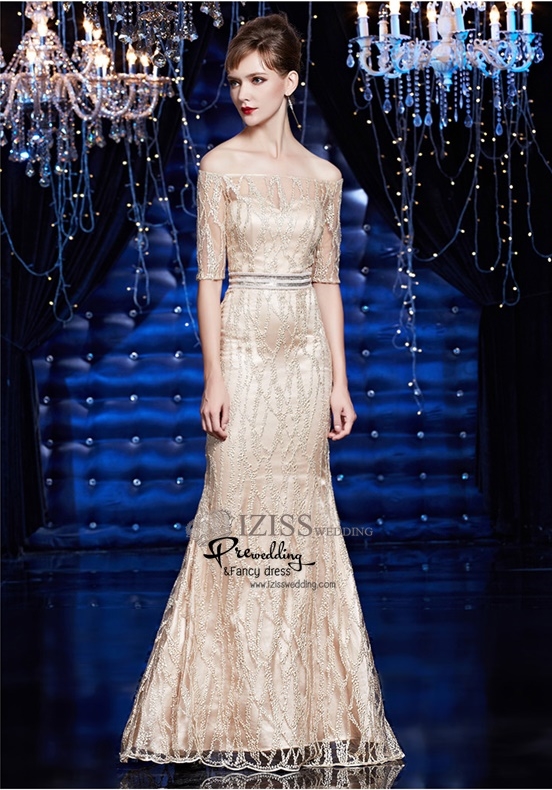 T021**พรีออเดอร์เดรสสีทอง**ชุดราตรียาวสีทอง ไหล่ปาดแขนสั้น เล่นดีเทลตกแต่งเลื่อมลายกิ่งไม้ ตัดต่อกระโปรงผ้าทรงปล่อย ใส่สบาย งานเกรดพรีเมี่ยม ไฮโซ