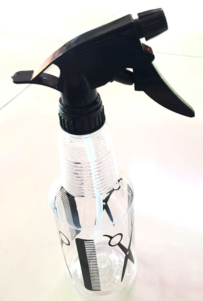 กระบอกฉีดน้ำ ลายกรรไกรจัมโบ้ 550 ml. 26 ซม.