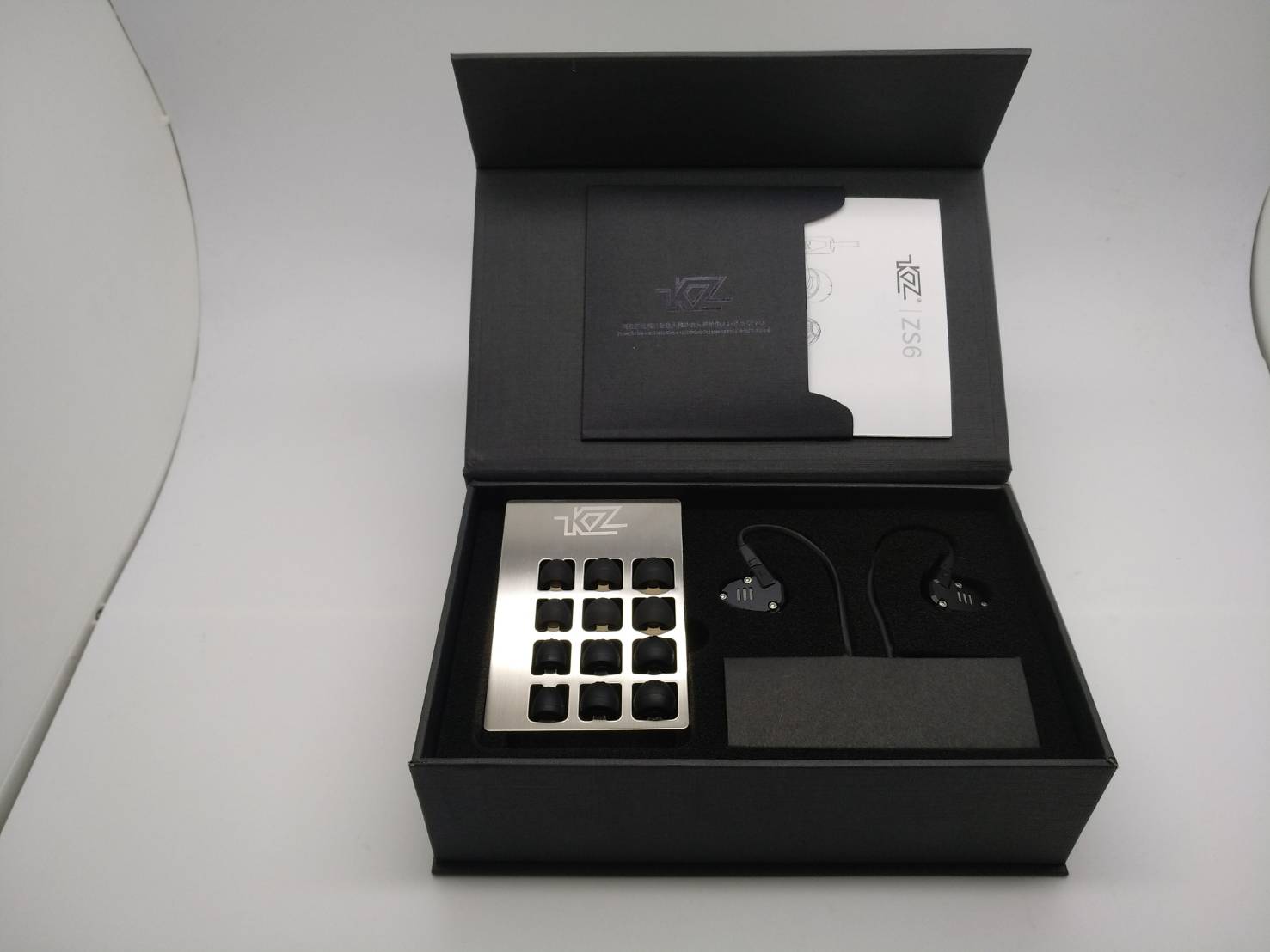 ขาย KZ ZS6 หูฟัง Hybrid 4 ไดร์เวอร์ (2DD 2BA) บอดี้อลูมีเนียม ถอดสายได้