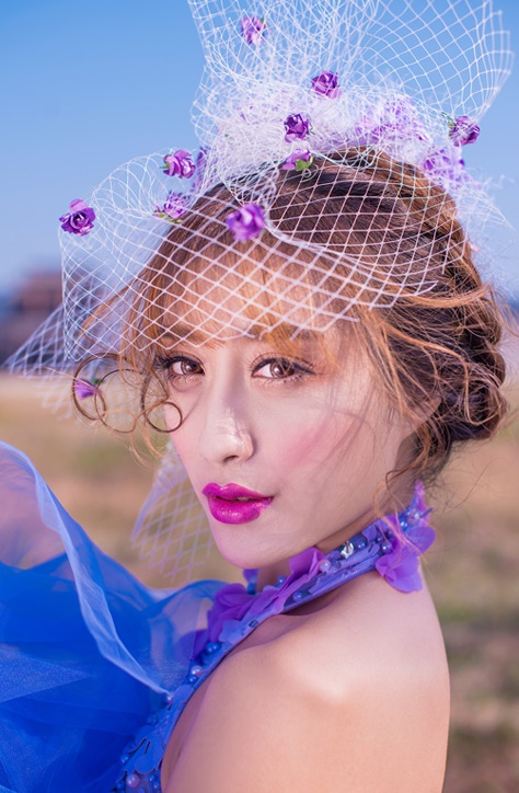 PW305 - **พรีออเดอร์** ชุดคู่ถ่ายพรีเวดดิ้ง (prewedding dress) & ชุดแต่งงานแฟนซี (Fancy wedding dress)ชายหญิง "ธีมสีม่วง-แดง"