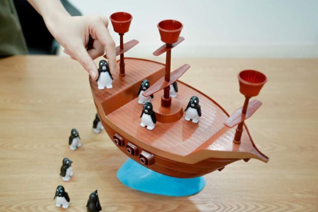 เกมแพนกวินเมาเรือ เกมแพนกวินตกเรือ‼️ค่าส่งถูก♥️ พร้อมส่งคะ