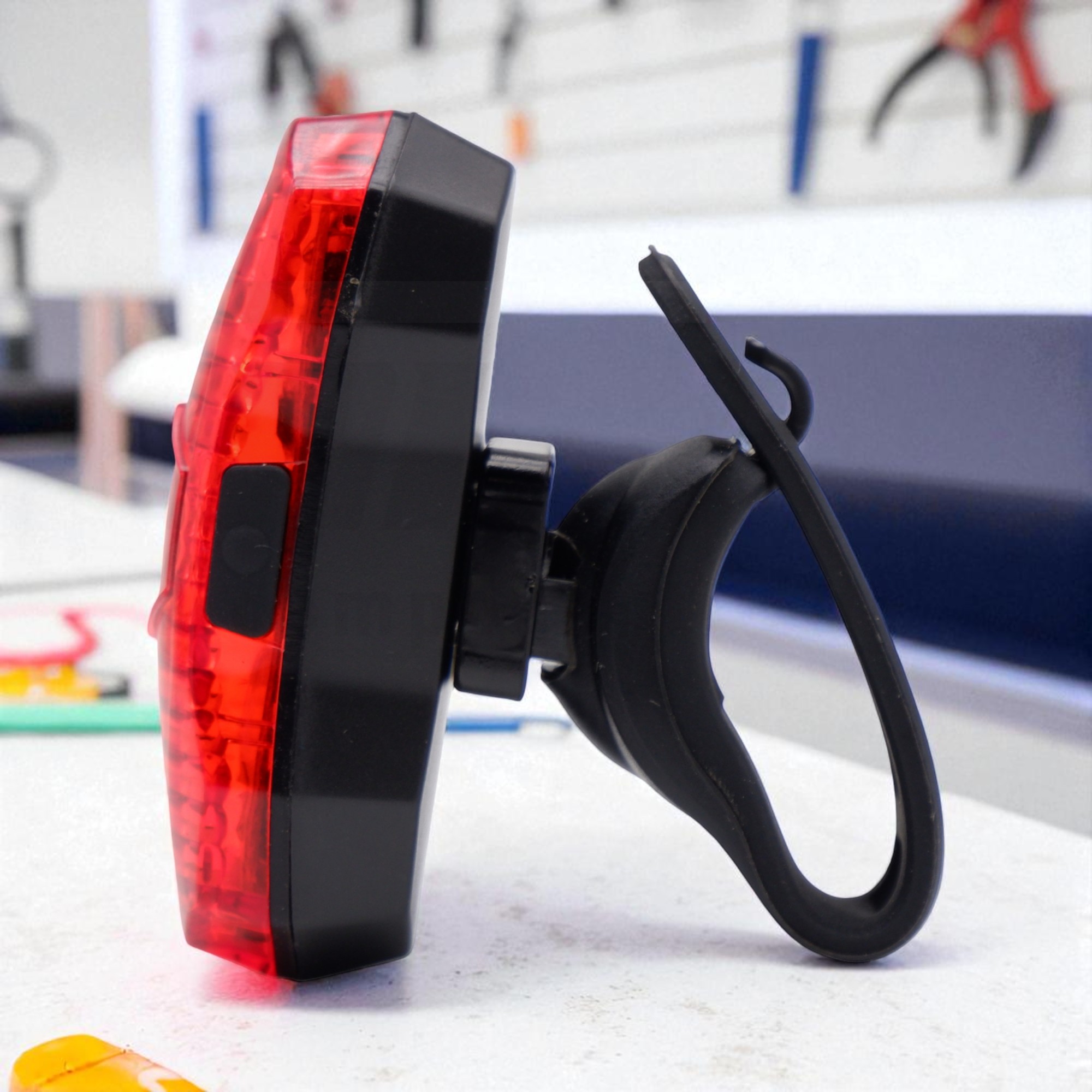 ไฟท้ายจักรยานเสือหมอบ เสือภูเขา T-REX T009 3A