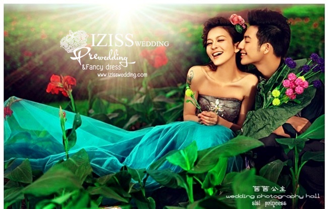 PW193 - Pre order ชุดคู่ถ่ายพรีเวดดิ้ง (prewedding dress) & ชุดแต่งงานแฟนซี (Fancy wedding dress)ชายหญิง "ธีมสีเขียว-น้ำตาล"