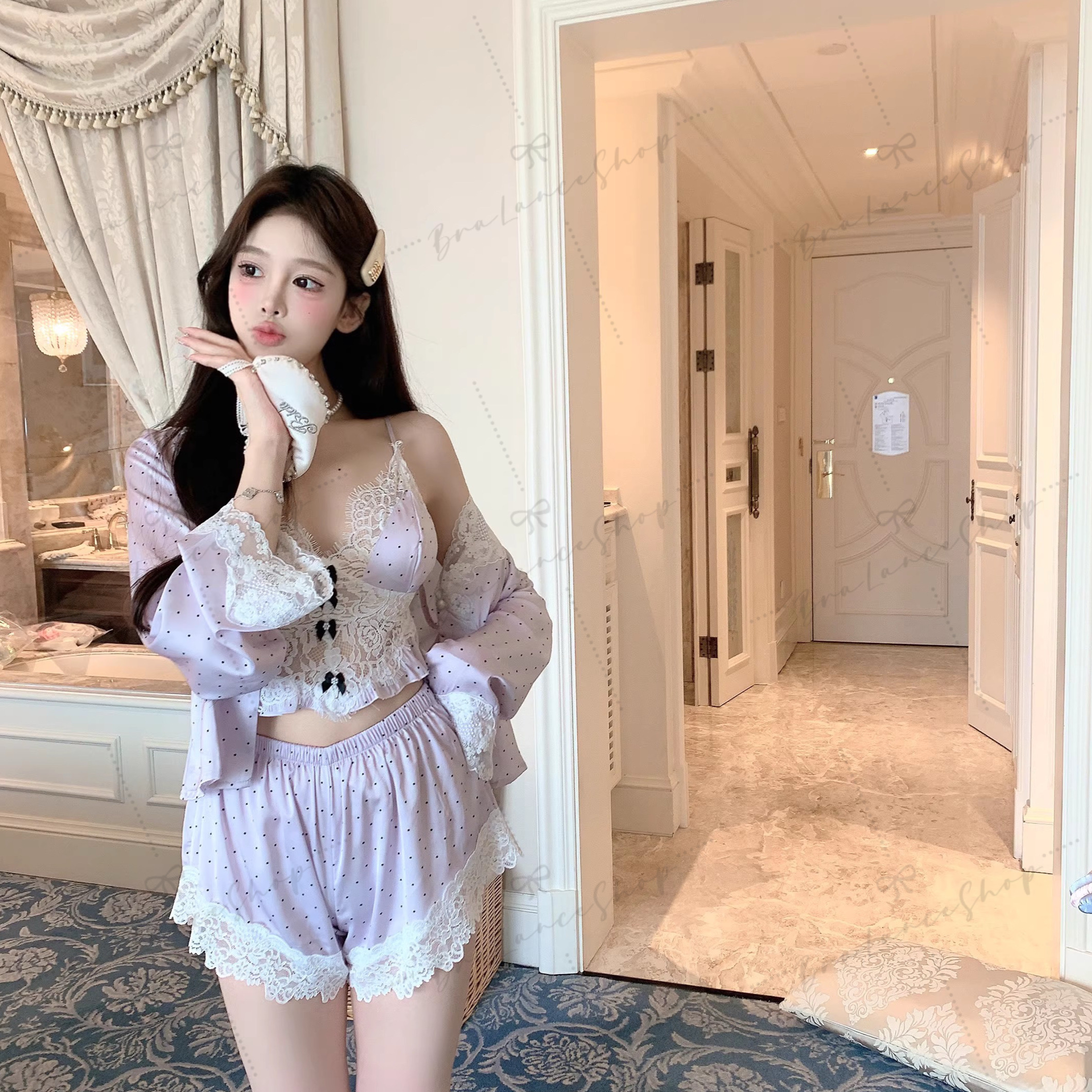 BLS✿E1004 ชุดนอนลูกไม้ สายเดี่ยวขาสั้น สุดคิ้วท์