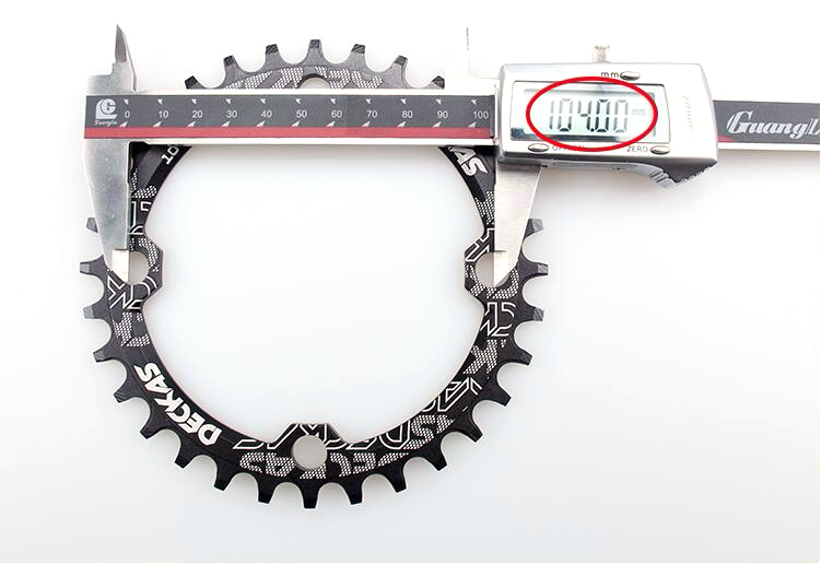 ใบจานจักรยานชั้นเดียว DECKAS 104Bcd 32/34/36/38T