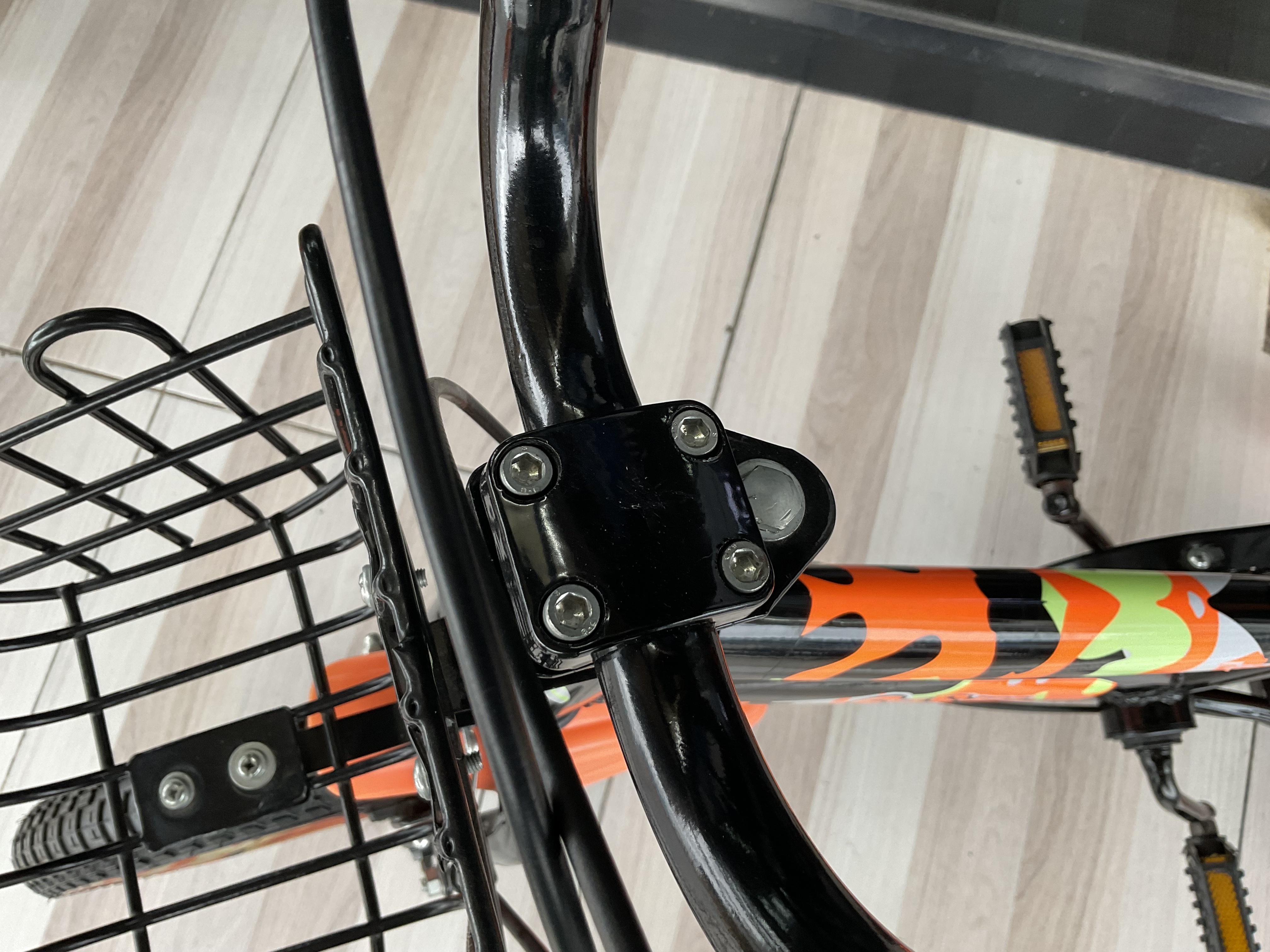 จักรยานเด็ก 16 นิ้ว ลายพราง