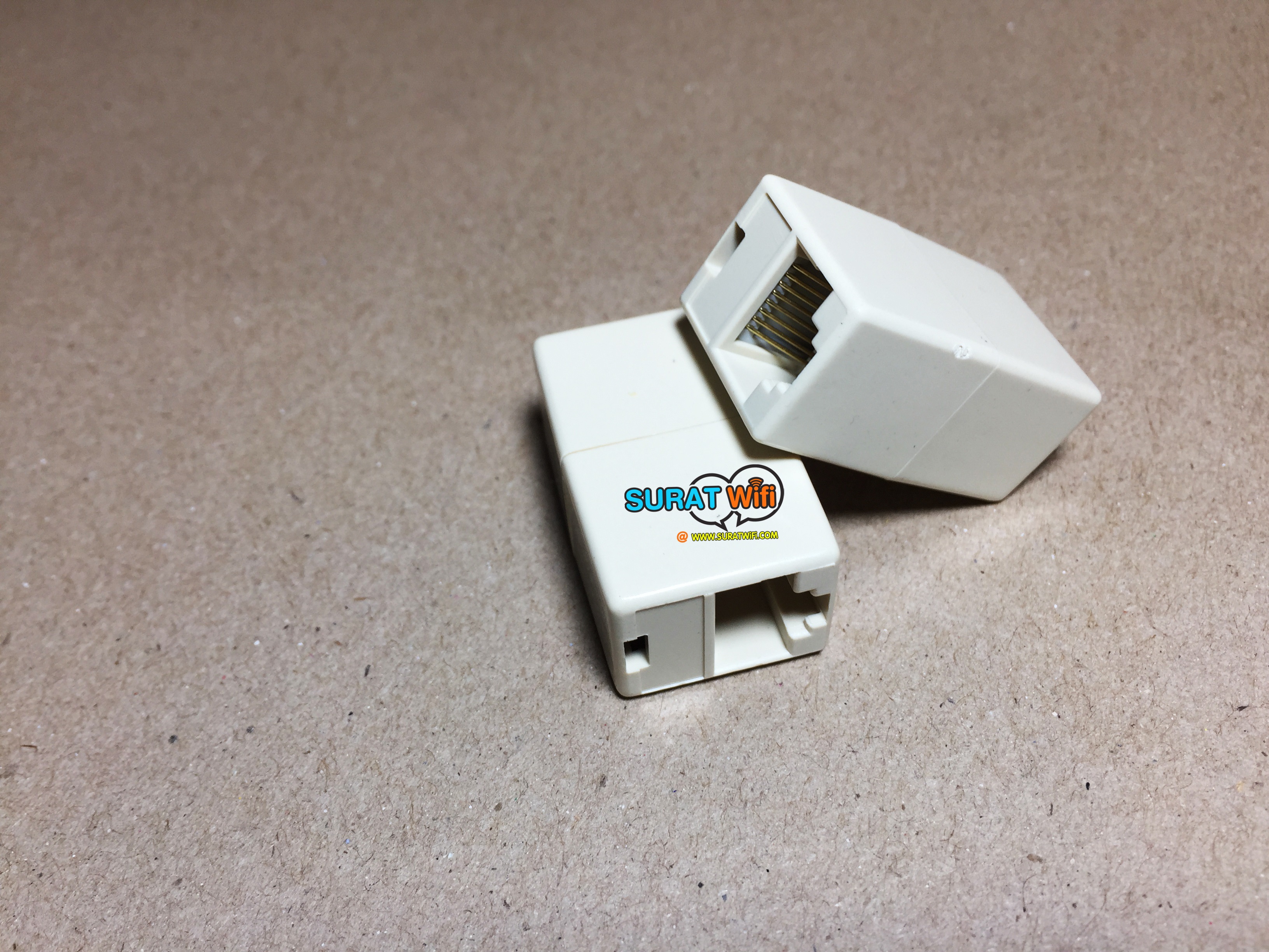 ตัวต่อสายแลน(ต่อกลางทาง) 1ออก1 RJ45 เมีย 1:1 LAN RJ45 Female Join modular jack