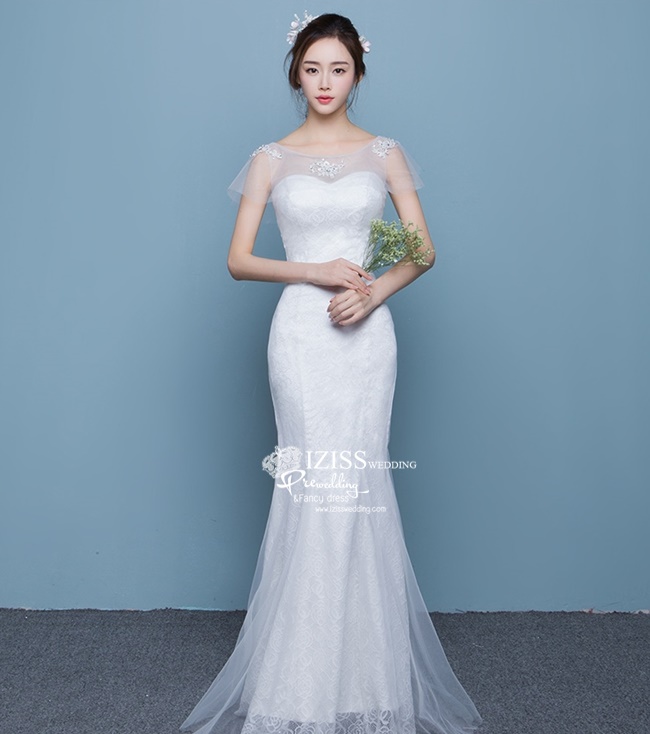 BR233 **พรีออเดอร์**ชุดแต่งงาน&ชุดเจ้าสาวแบบหางปลายาวสีขาวเกรดพรีเมี่ยม เปิดไหล่ มีแขน หรูหราน่ารัก สวยโดดเด่นไม่ซ้ำใคร