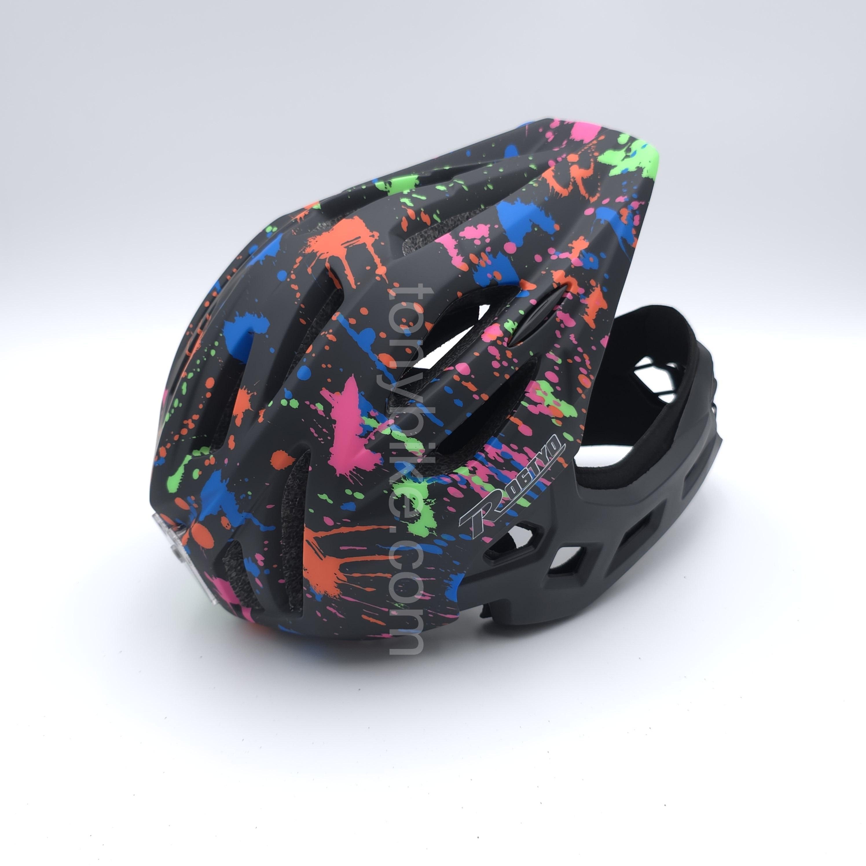 หมวกจักรยานเด็ก เต็มใบ สีดำ ลายเพ้นท์สี 46-53 ซม.