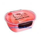 ++พร้อมส่ง++ กล่องใส่ข้าว ใส่อาหาร ขนม แบบพกพา มีที่กั้นสำหรับแบ่งช่อง ลาย Hello Kitty ขนาด 17 x 15 x 6.7 ซม.