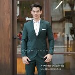 พร้อมส่ง ชุดสูทผู้ชาย สีเขียวเข้ม หรือแดงไวน์ เสื้อสูทกระดุม 2 เม็ด มาพร้อมกางเกงเข้าชุด สูทไปงานแต่ง