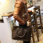 กระเป๋าแฟชั่น พร้อมส่ง กระเป๋าถือ กระเป๋าหนัง กระเป๋าใบใหญ่ สีน้ำตาล แบบซิป ถือได้ สะพายได้ มีสายสะพายยาว